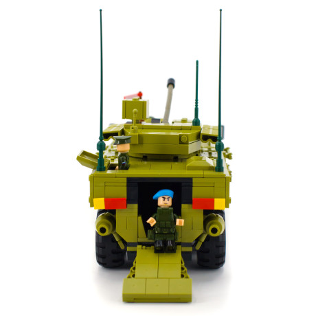 Конструктор "Российская колёсная БМП К-17 "Бумеранг" AP-01029